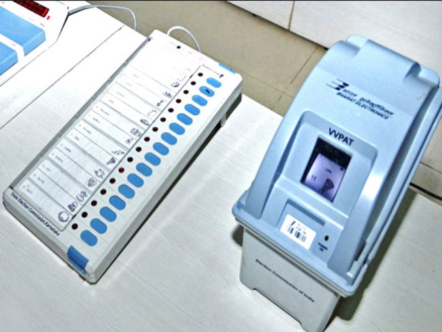 EVM को हैक करने की फैलाई गई अफवाह, न्यूज पेपर को जारी किया गया नोटिस: चुनाव आयोग